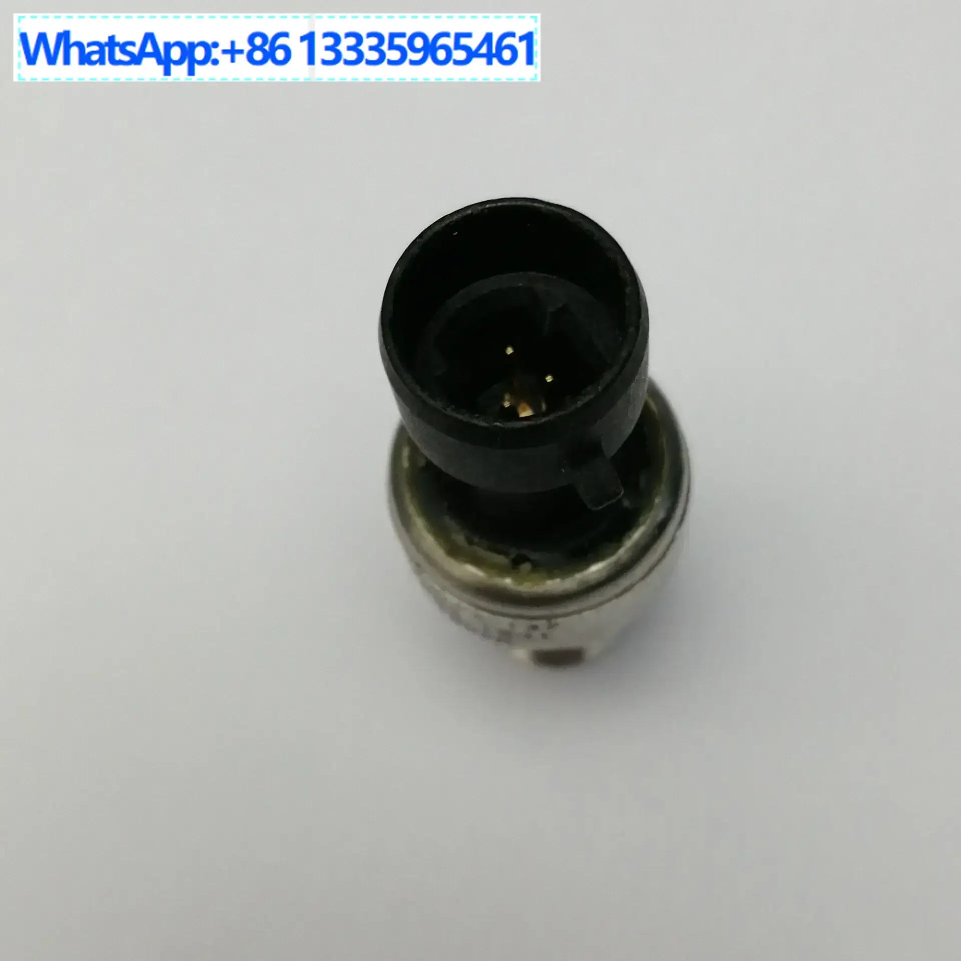 

Подходит для природного газа Yuchai Weichai Датчик давления Common Rail двигателя 110R-000095 16801041