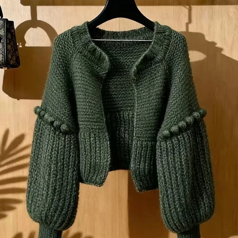This French Retro Soft and Laid-back Top Extremely Good-looking Unique Stylish Green Sweater Coat High-end Feel Women in Spring