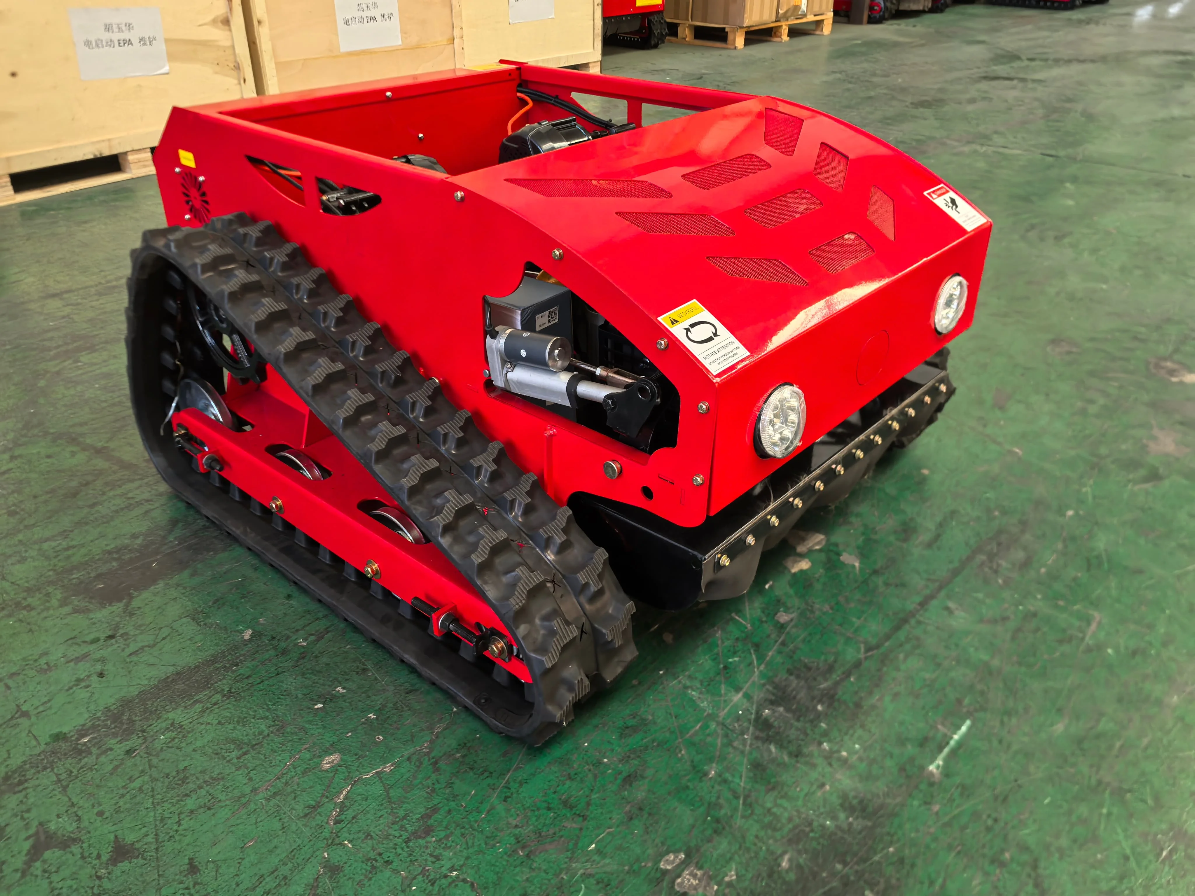 Industrial-grade Remote-controlled Lawn Mower Affordable Price Robotic Lawn Mower for Farm Lawn Areas