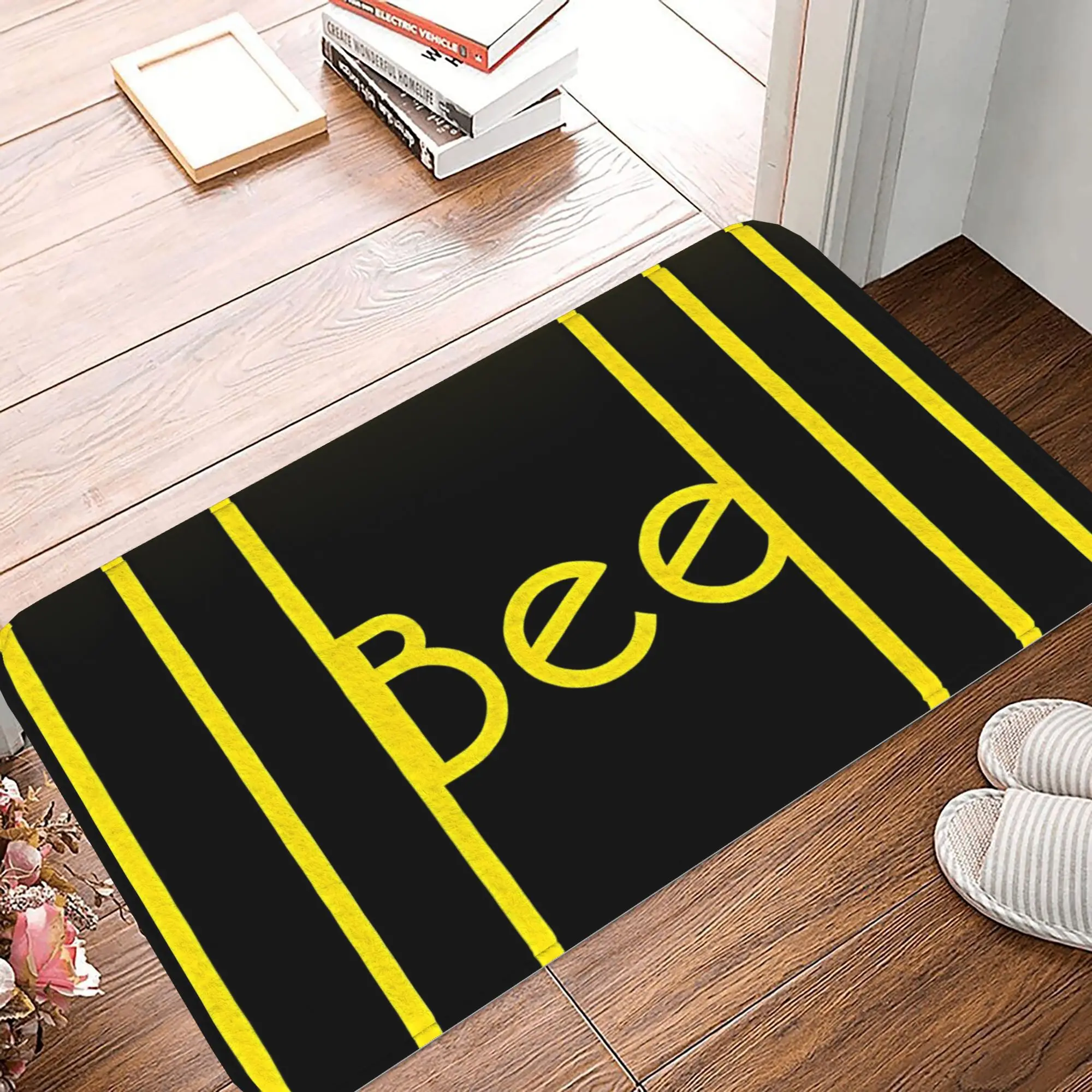 Bee Pattern Doormat Yellow & Black Stripe Design Decorative Floor Mat – 31x20 Inch, Soft Non-Slip Rug for Entryway & Kitchen