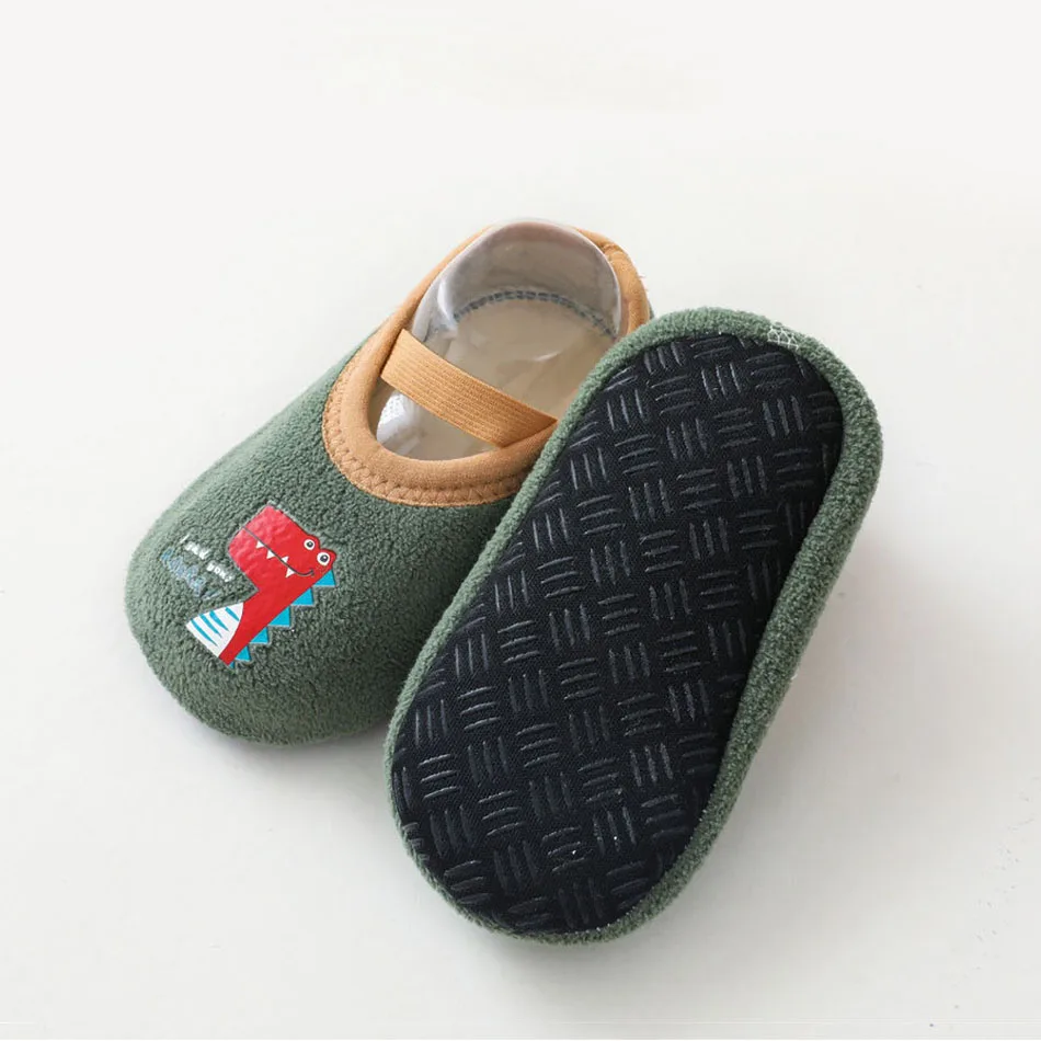 

1-4 Years Baby First Walkers Boys Girls Warm Cozy Fleece Winter Soft Sole Flats Infant Anti-Slip Floor Socks Toddler Crib Shoes