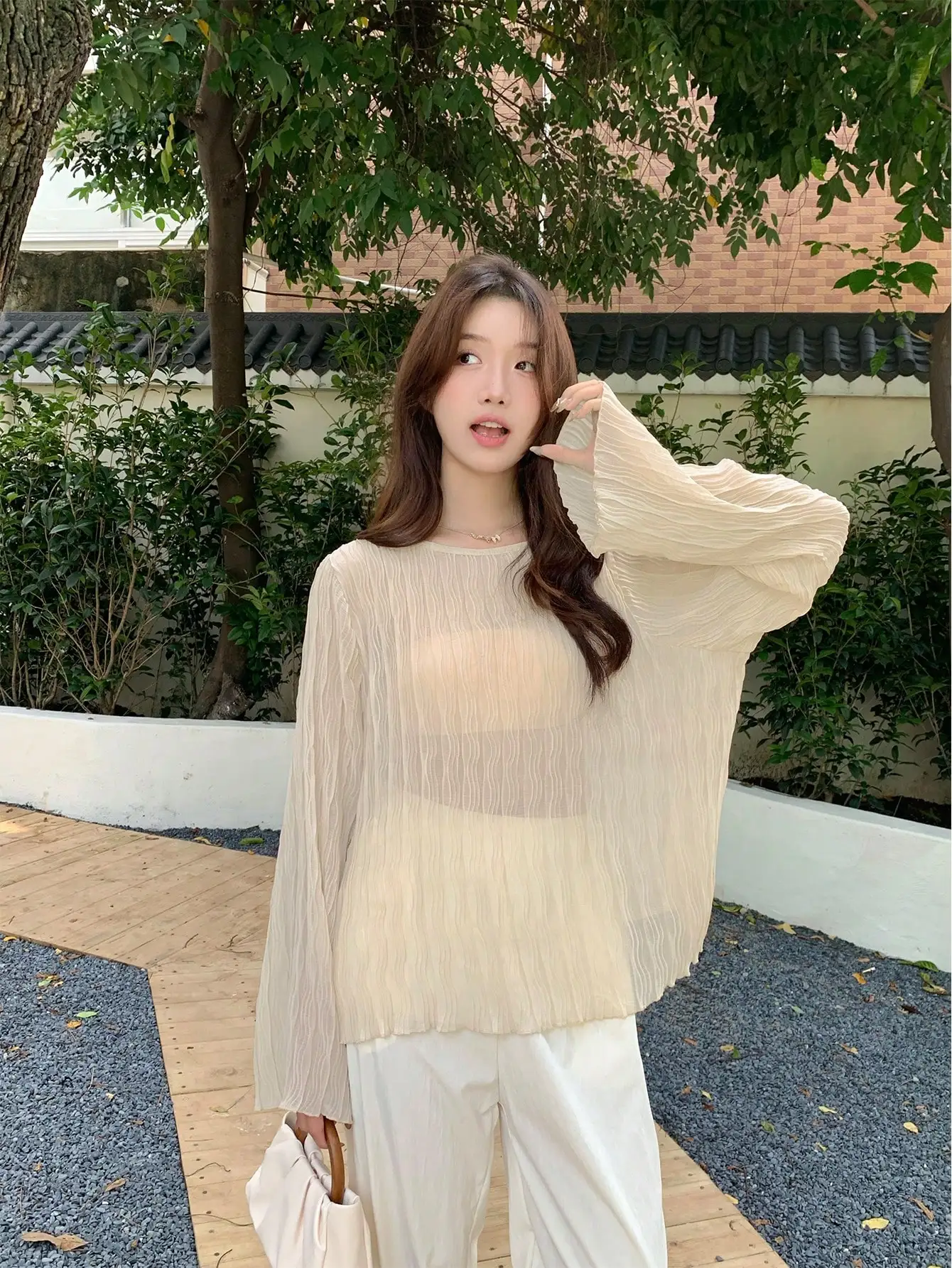 Korean Chic Early Autum French High-End Textured Long-Sleeved T-Shirt Light Mature Style Pure Color Round Neck Pullover Top for Women