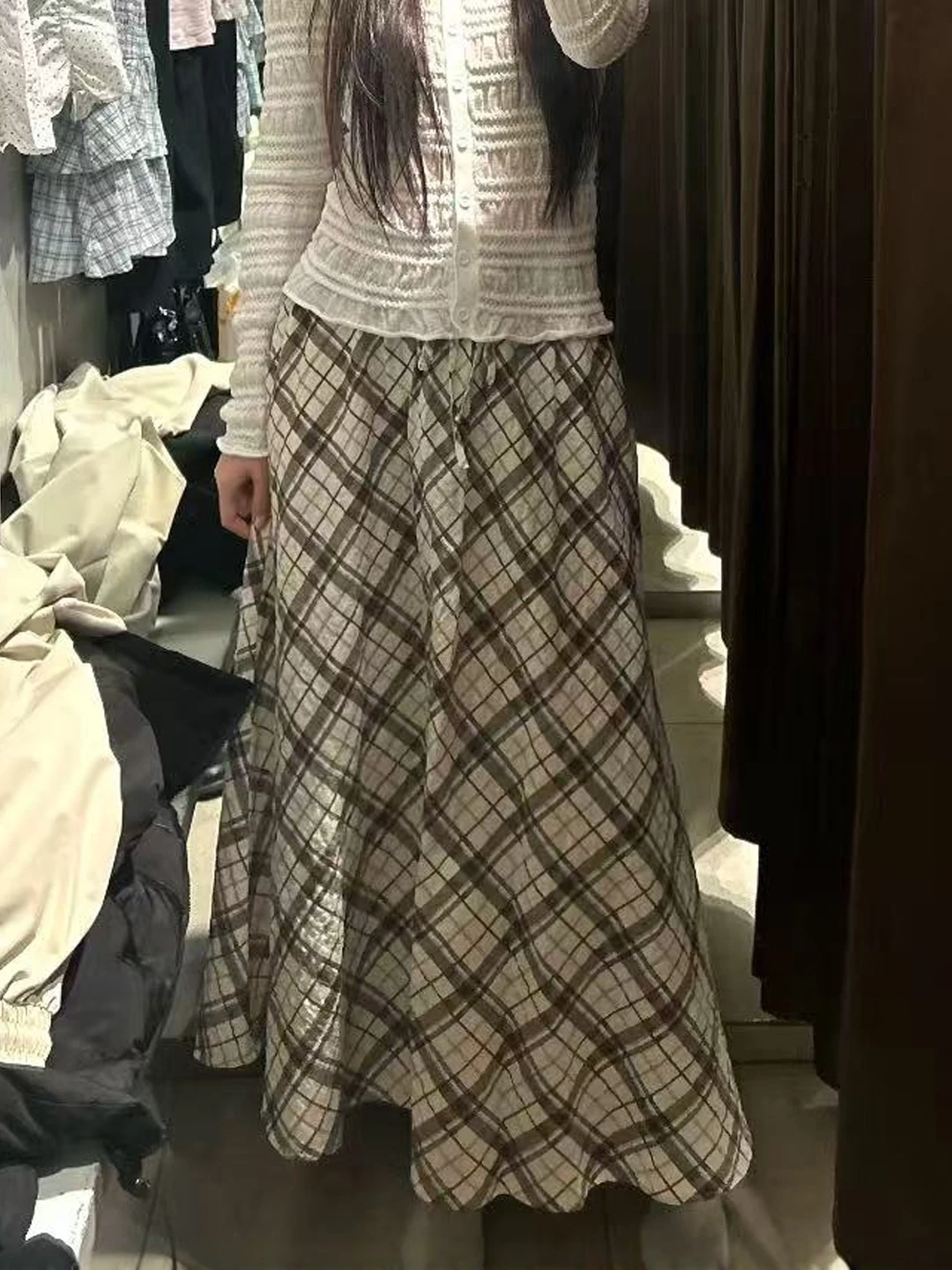 Minimalist Checkered Midi Skirt for Women High Waist A-Line Silhouette Sexy Folded Design Street Style Milanese Slimming Effect