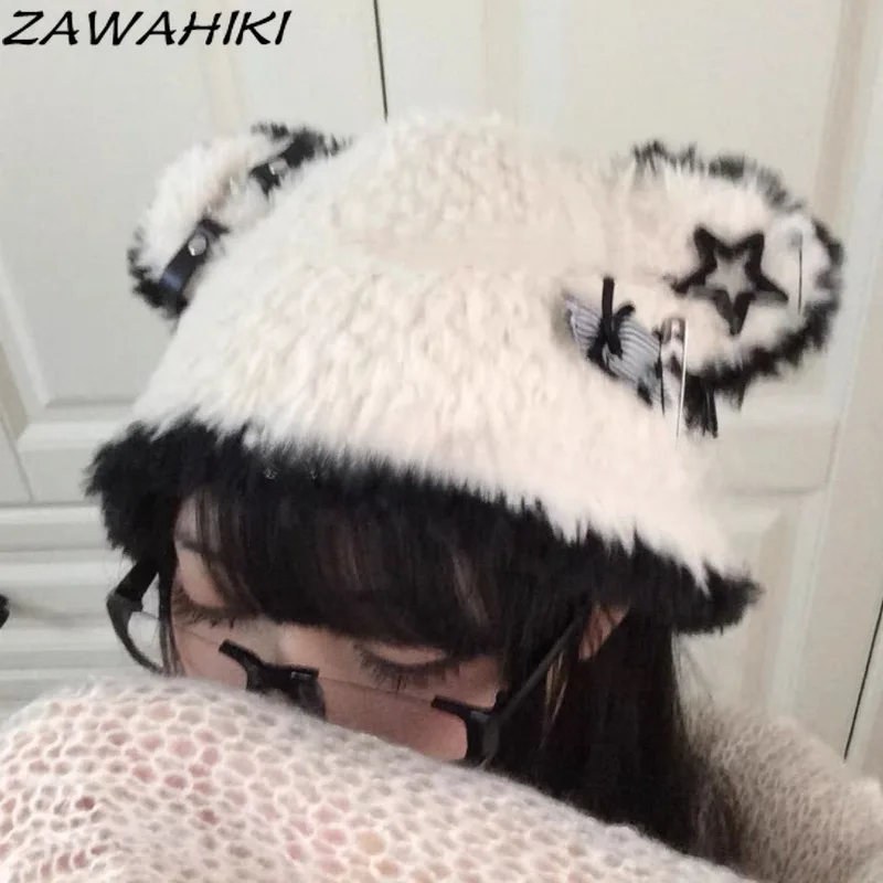 Y2k Bomber Hat for Women Chains Design Patchwork Devil's Wings Caps Keep Warm Snow Beanie Kawaii Fashion Fur Hats with Cute Ears