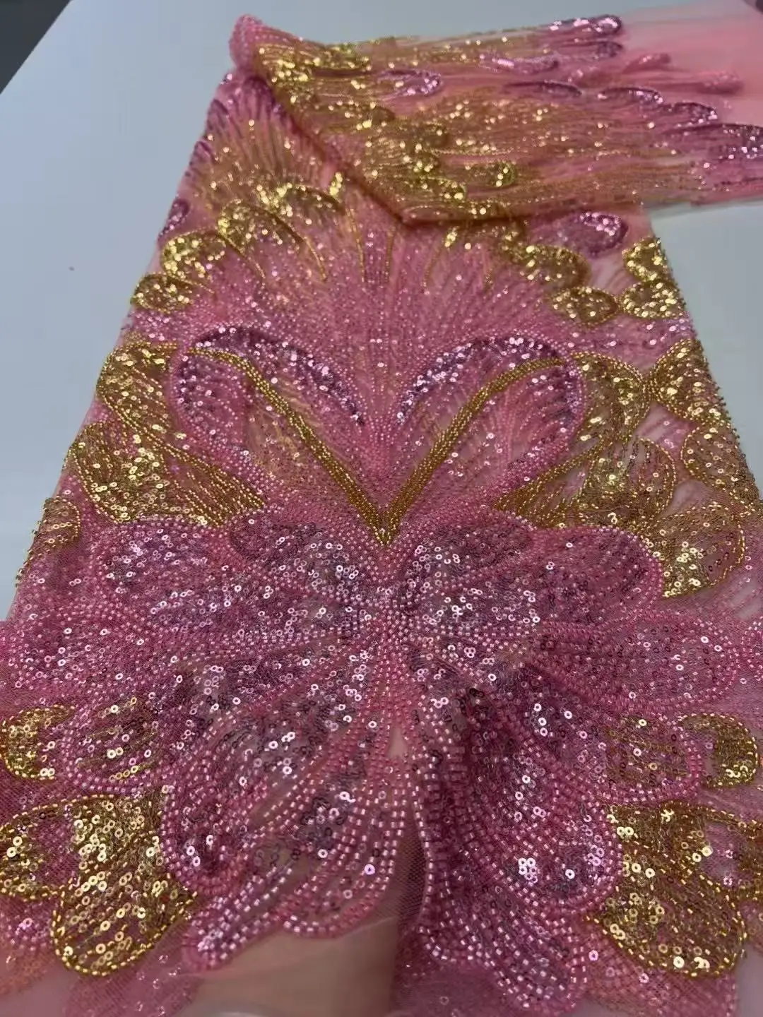 

5 Yards Luxury African Sequins Embroidered Groom Lace Fabric 2025High Quality French Nigerian mesh Lace Fabric For Wedding Dress