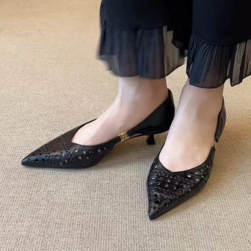 

French Hollow Hole High-heeled Shoes for Summer 2026, Pointed Temperament, Shallow Mouth, Thin Heel, Toe Cap Sandals