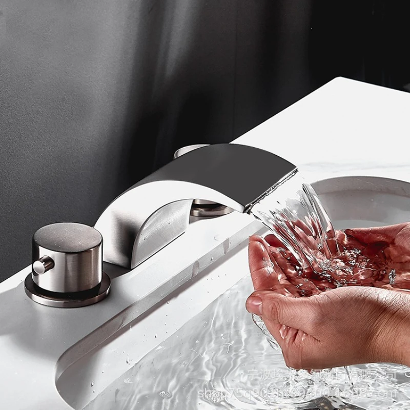 Bathroom Faucet 3 hole Dual Handles Basin Waterfall Faucet Hot and Cold Water Bathtub Split Washbasin Mixer Taps Three Piece Set