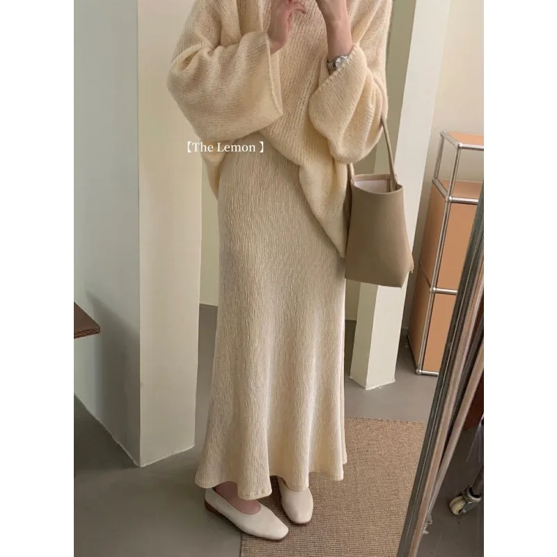 Retro feminino outono e inverno nova cintura alta magro em linha reta hip-abraçando saia de veludo rabo de peixe