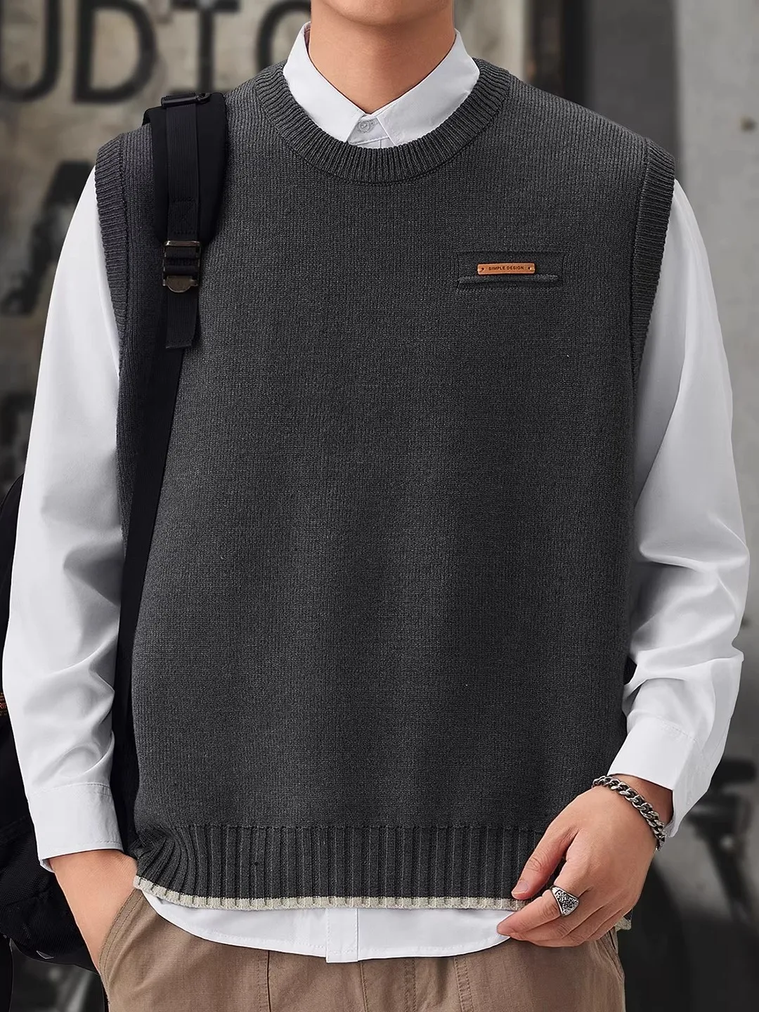 

Мужской вязаный жилет свободного кроя в университетском стиле, осенне-зимний, повседневный, с круглым вырезом, теплый, базовый, из модного волокна