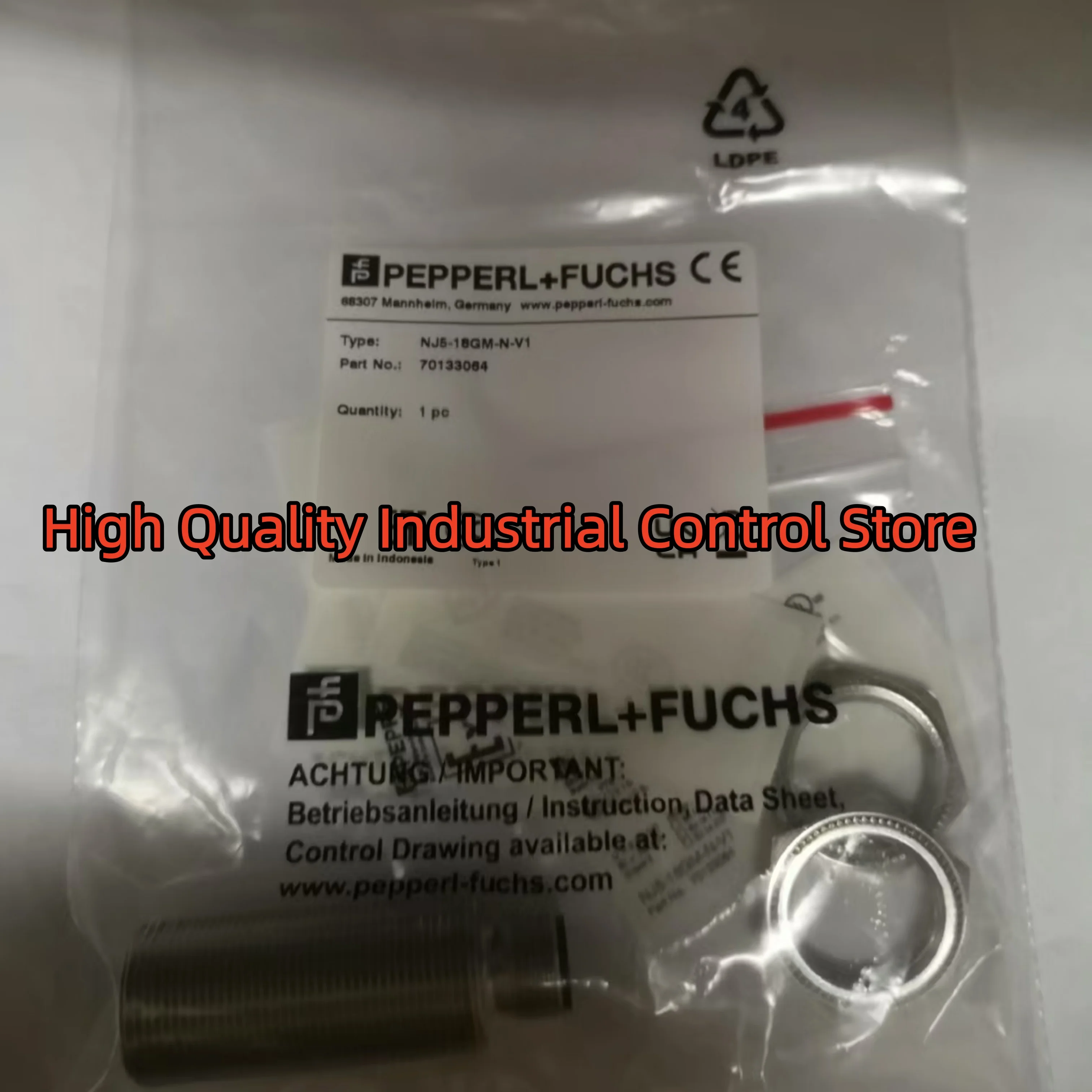 

New in box NJ5-18GM-N-V1 Inductive Proximity Sensor