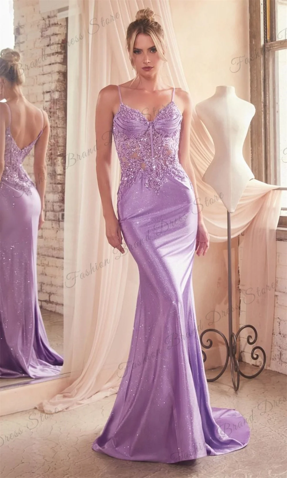 Satin Spaghetti Straps V-neck Mermaid Evening Dresses Lace Appliques Sleeveless Backless Prom Gown Sparkly Corset Long Ball Gown