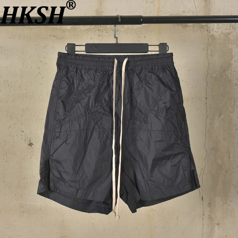

HKSH European American Fashion Thin Shorts Unique Star Design Women Capris Spring Summer New Men's Tide Dark Shorts Slit HK21600