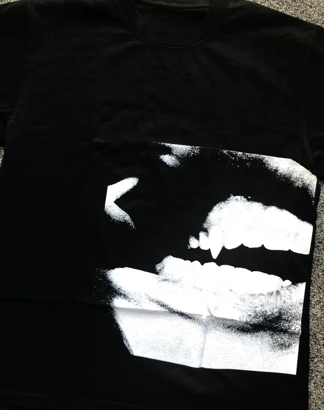 ارتفاع جديد 2025 الرجال Playboi Carti كله لوتا تي شيرت تي شيرت الهيب هوب سكيت الشارع تي شيرتات قطن تي شيرت حجم الولايات المتحدة