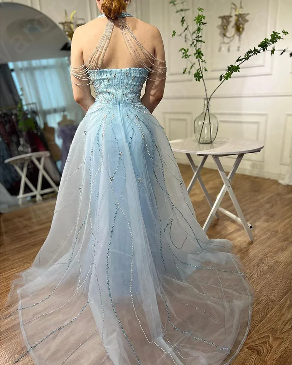 Sparkling Baby Blue Evening Dresses 2024 Mermaid Prom Party Gowns Beading Halter Neck Wedding Guest Gowns Sleeveless Sequined