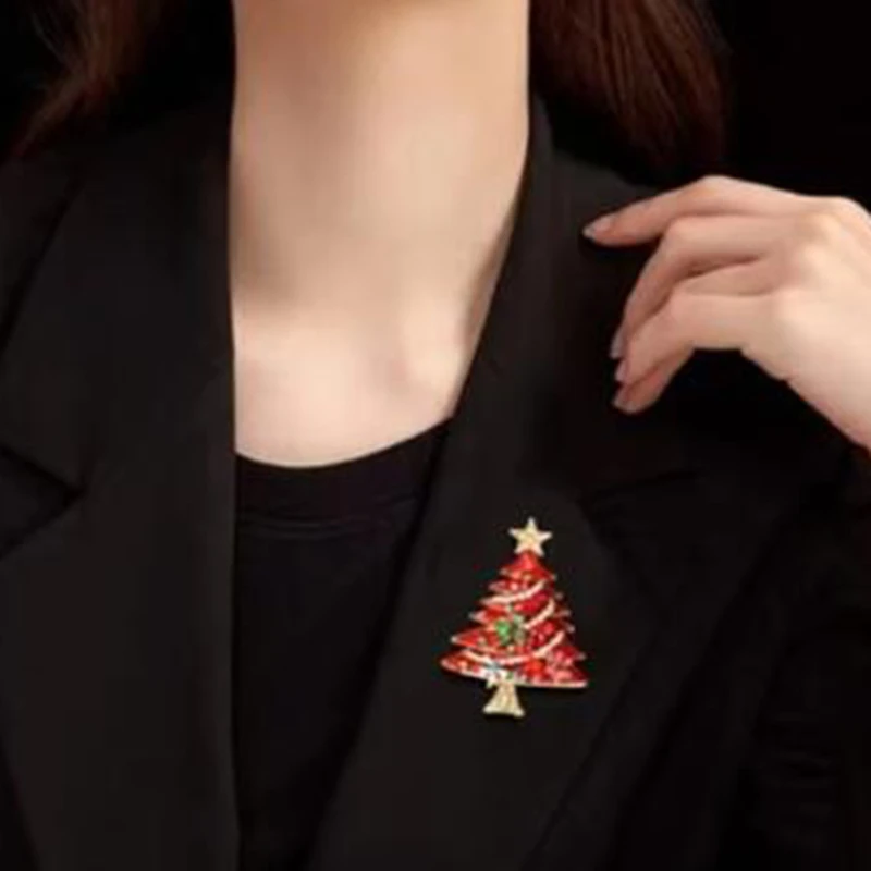 Rhinestone Beautiful Christmas Tree Brooches For Women Festivel Party Pin Home Decoration High Quality Enamel