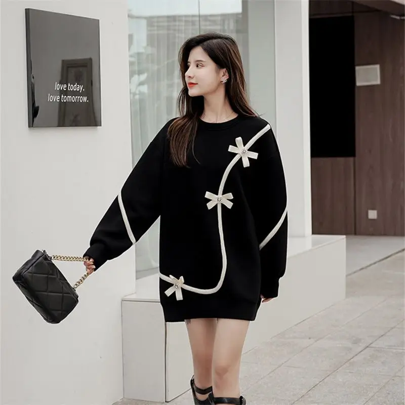 Female Top Long Black Round Neck Women\'s Sweatshirts Bow Pullovers Cotton 2025 Trend Coat Korean Fashion 90s Vintage Outerwears