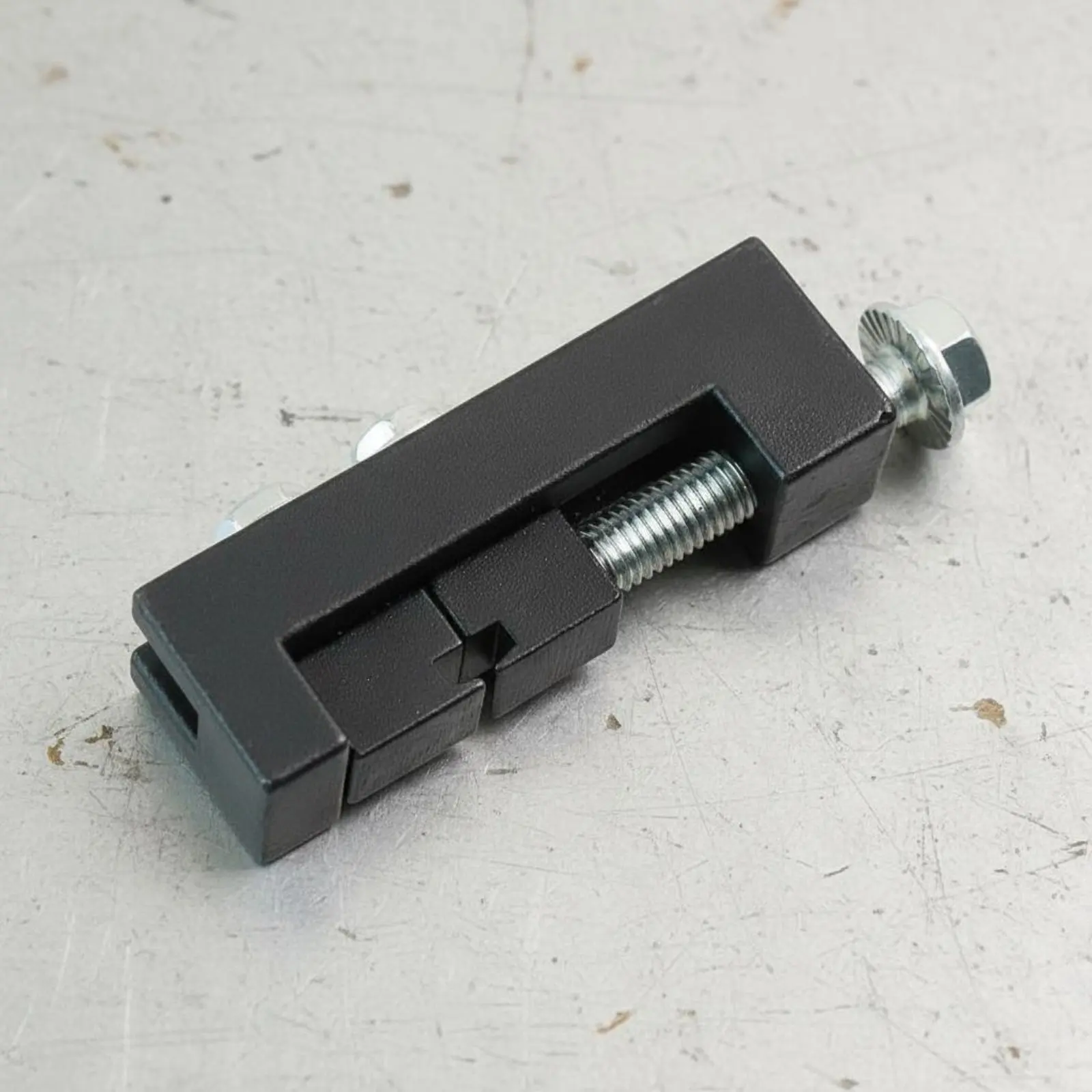 Driveshaft Joint Cover Clamp Tool Adjustable Jaw Driveshaft Cover Clamp Crimper High-Carbon Steel Space-Saving Design
