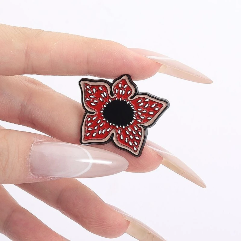 Stranger Retro Style Enamel Pendant Alphabet String Lights Red Flower for Jacket Backpack Hat Decoration Gift for Fashion Lovers