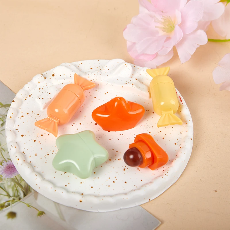 ลิปบาล์ม ลิปกลอส คอนซีลเลอร์ แปรงแต่งหน้า แปรงซิลิโคนขนาดเล็ก แปรงทาปาก แปรงคอนซีลเลอร์แบบมุมฉากลายการ์ตูน