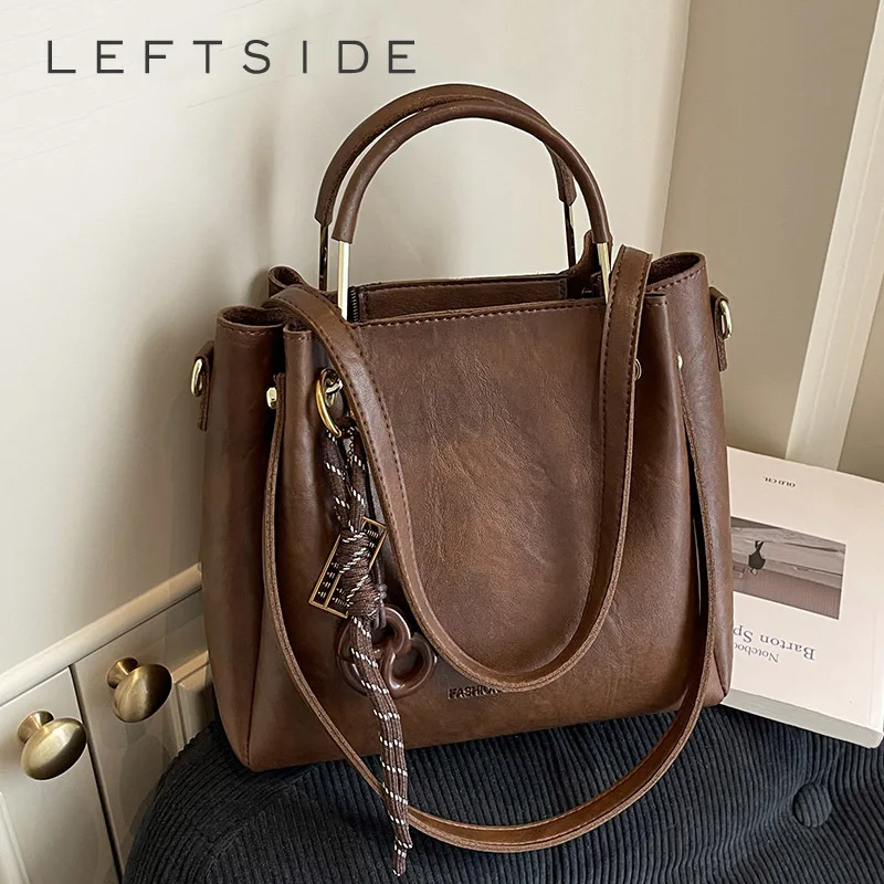 

Левая сторона, маленькая сумка через плечо из искусственной кожи с короткой ручкой для женщин, зимняя роскошная сумка через плечо 2025 года, женские дизайнерские сумки в стиле ретро