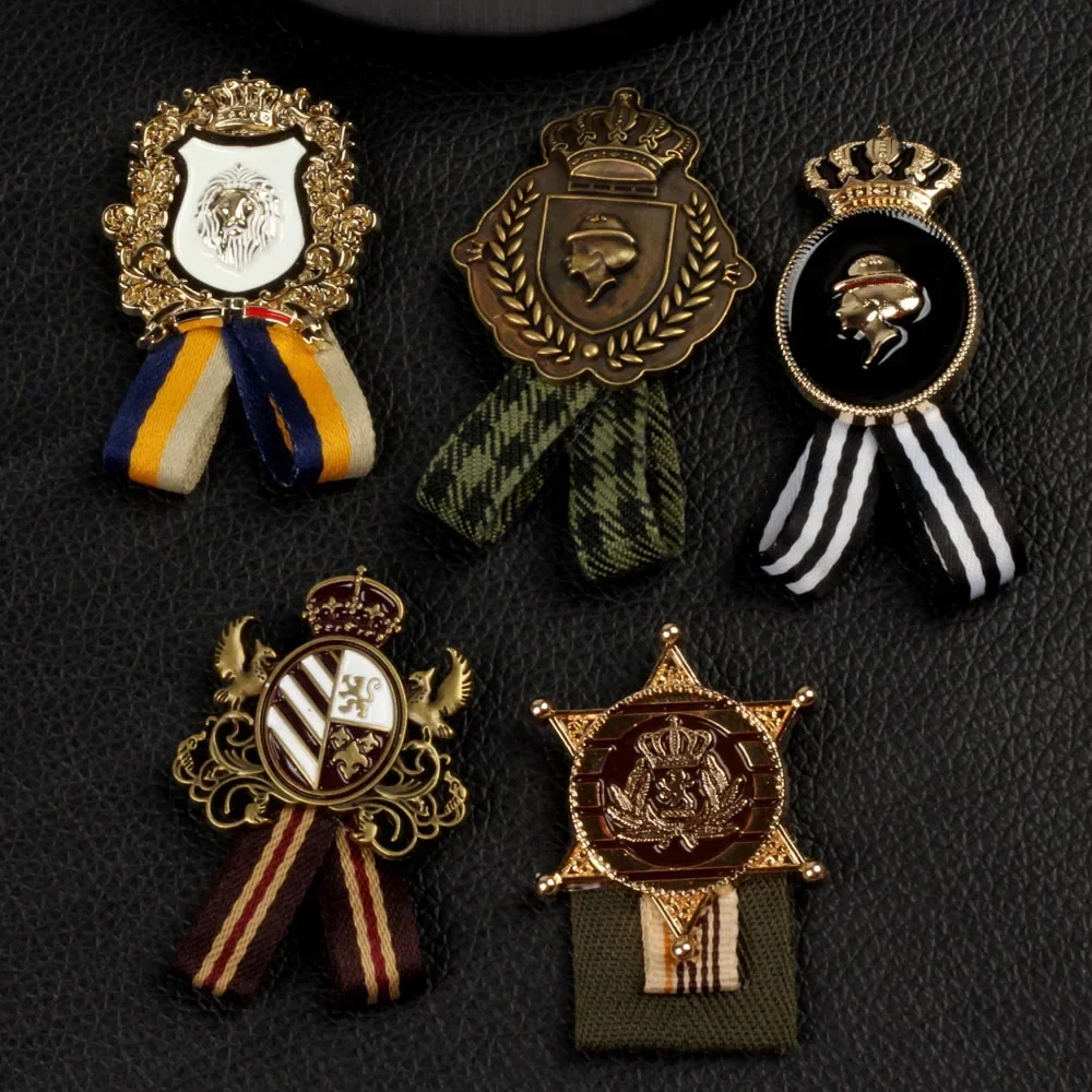 دبوس شارة حزام معدني ، كلية بريطانية كلاسيكية ، اتجاه ياباني وكوري ، ارفع مظهرك ، ارفع مظهرك ، ارفع مظهرك