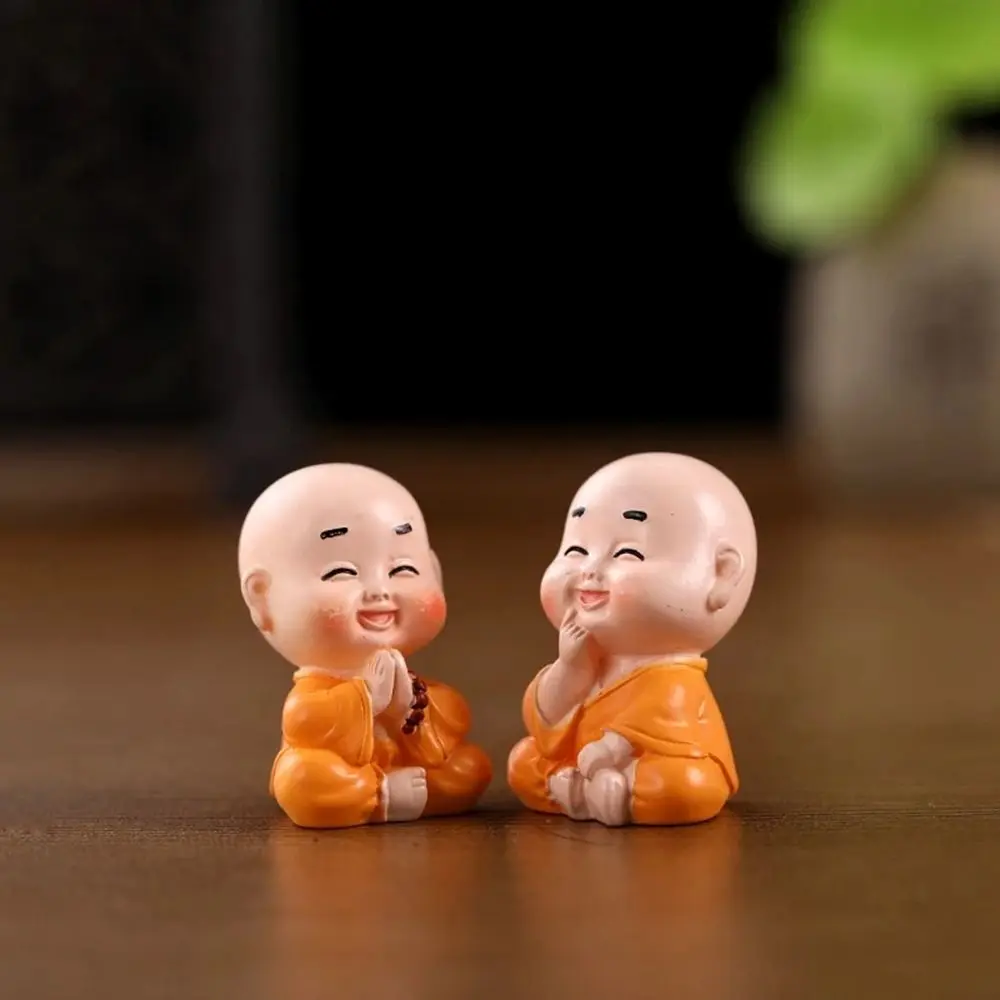 Mini Figurine Buddhist Monk Dolls Garden Terrarium Miniatures Micro Landscape Decor Home Decorations Buddha Statu Crafts