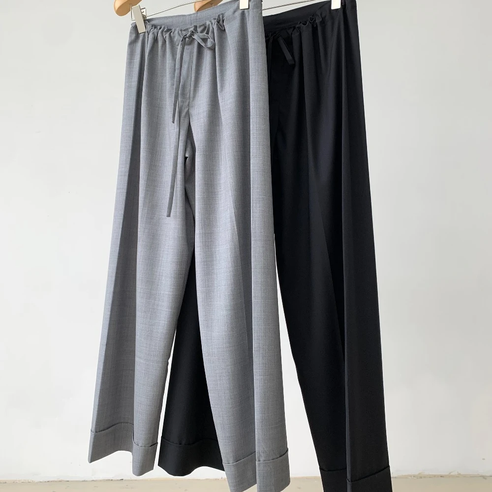 Importierte, taillierte Anzughose aus 100 % ultrafeiner reiner Wolle mit Kordelzug, Freizeithose