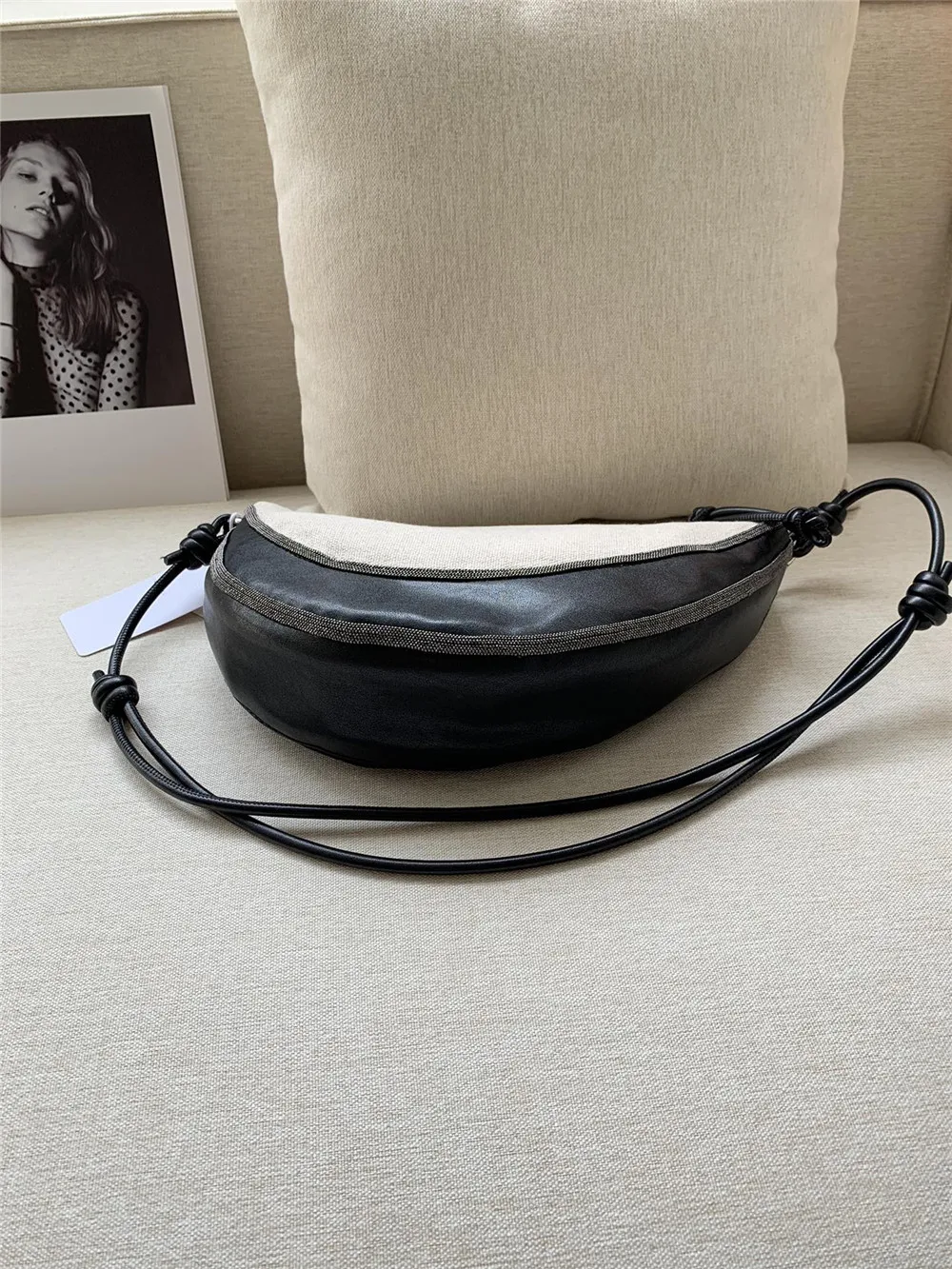 

Women Beading Dumpling Bag Shoulder Crossbody Saddle Bag Linen Stitching Cowhide Casual Fashion