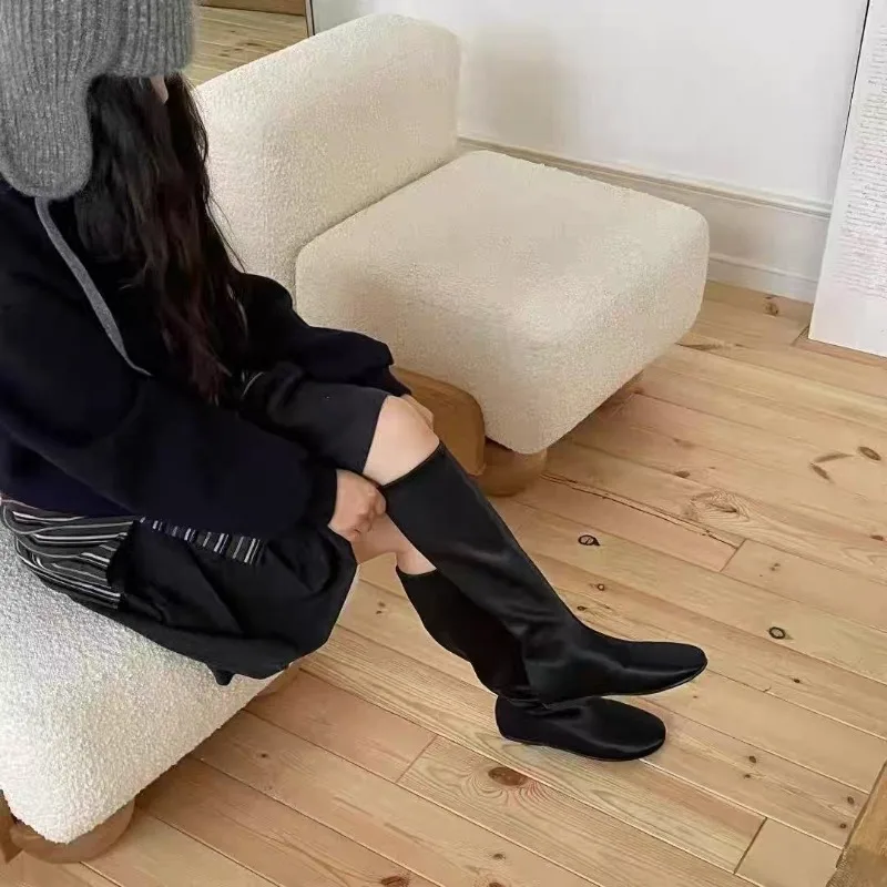 

2025 НОВЫЕ модные женские прогулочные ботинки челси на плоской подошве, весенне-осенние модные новые повседневные женские высокие сапоги