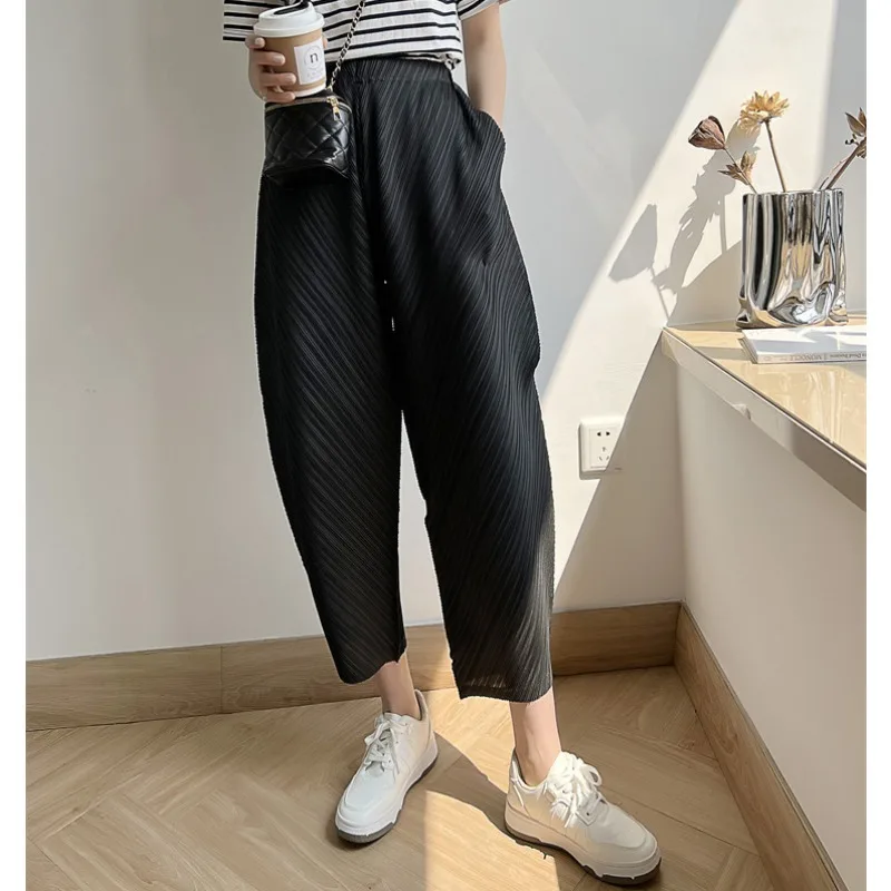 

GGHK Miyake Pleated Pants Women's 2023 New Banana Pants Fashion All-Match Pants Casual Loose Wide-Leg Pants Streetwear Women