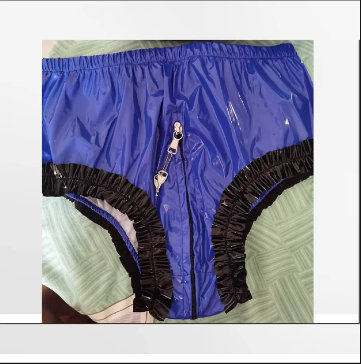 Chastity Belt Panty Women's Wet Appearance PVC Satin Panty Artificial Leather Panty Sexy Crotch Panty Sexy Belt Lock - view 2
