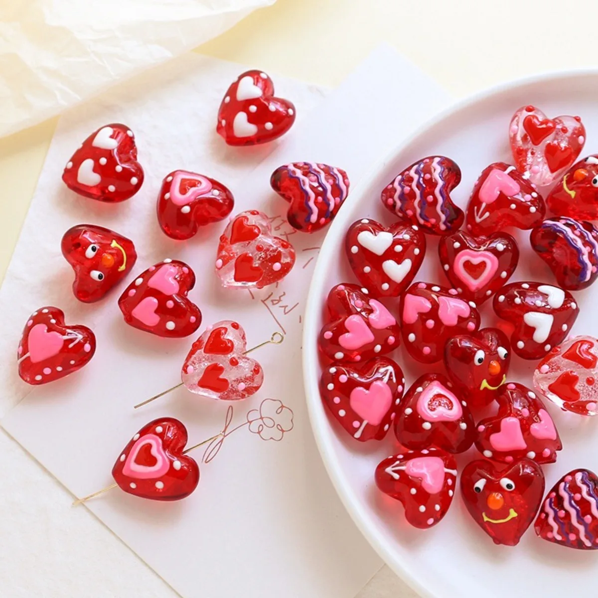 TX76 20mmx19mm 2pcs Glass Petite Heart Beads DIY Straight Hole Making Heart Love Red Dot Handmade Bracelet Material Gift Girl