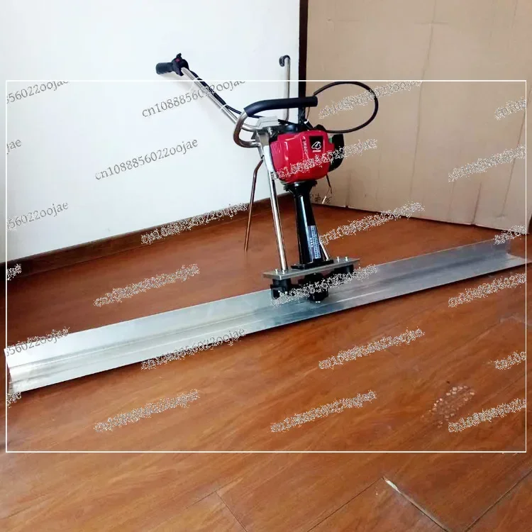 China Concrete screed with gasoline engine/vibrating concrete screed leveling machine