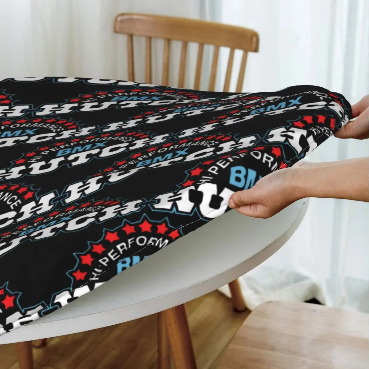 Hutch Hi-Performance BMX Red White Blue Black Tim Judge Round Tablecloth Table Cloth for Kitchen Events Dining Table Cover