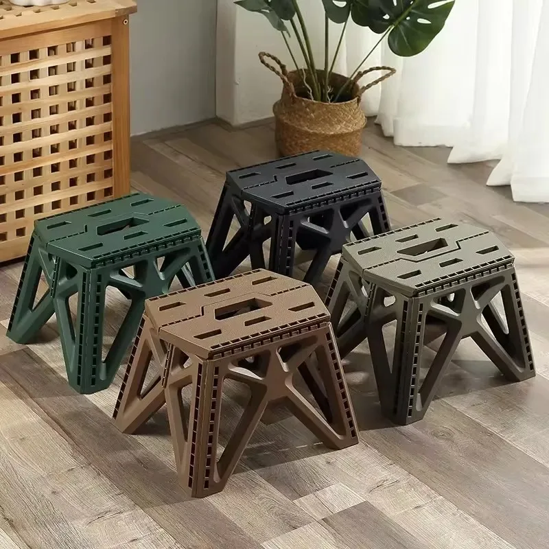 Portable Folding Camping Stool, Lightweight Yet Strong, Ideal for Fishing, Beach, and Outdoor Use