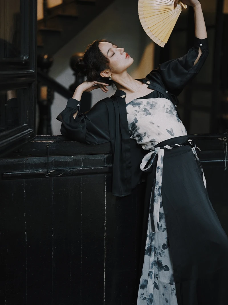 

Original Hanfu Sle Tri-fold Skirt Women's Busin Casual Slimming Skirt Polyester Fiber 2023 Summer Online Exclusive