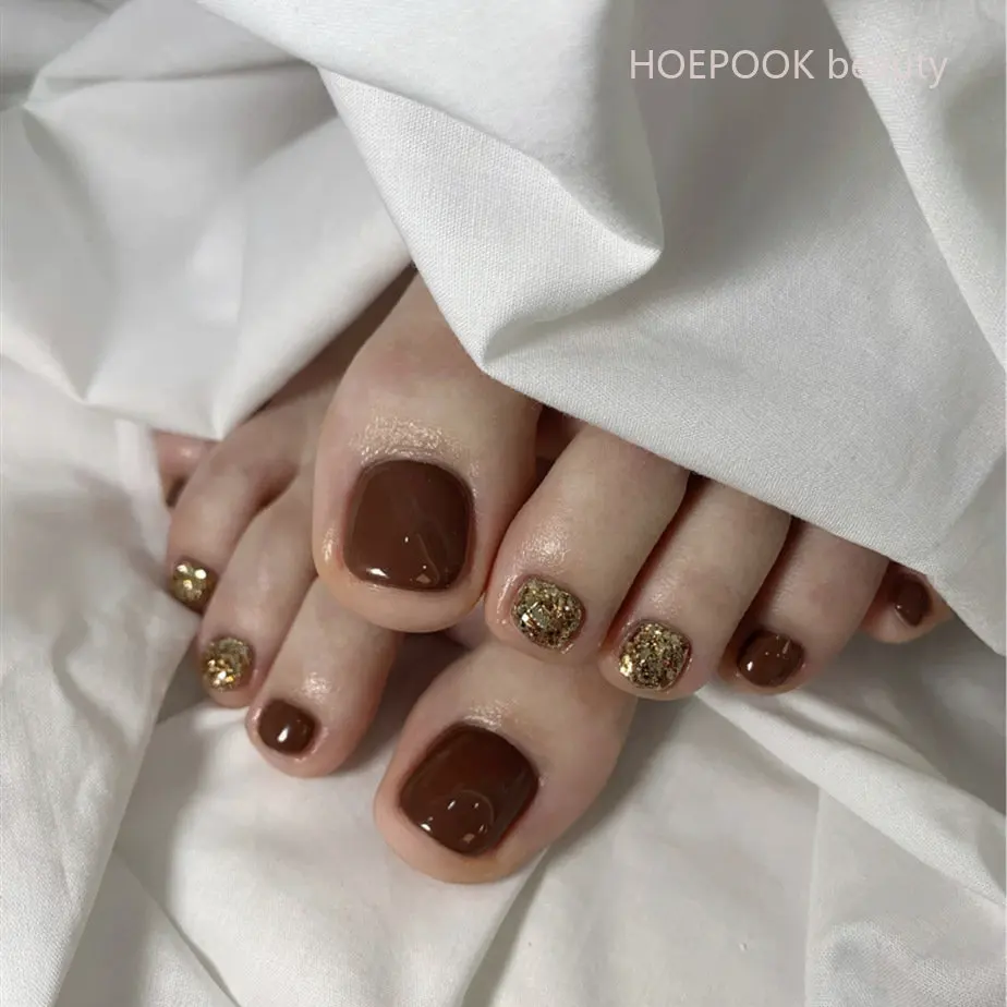 

24pcs Chocolate Gold Finished Fake Toe Nails Full Coverage Waterproof False Toenails Art Reusable Press On Nail Set Decoration