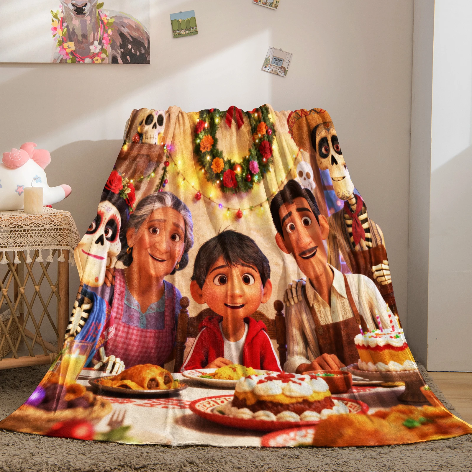 بطانية كوكو ميغيل ودانتي الفانيلا بطانية زخرفية ناعمة متعددة الوظائف مناسبة للمنزل والمكتب والتخييم وهدايا عيد الميلاد