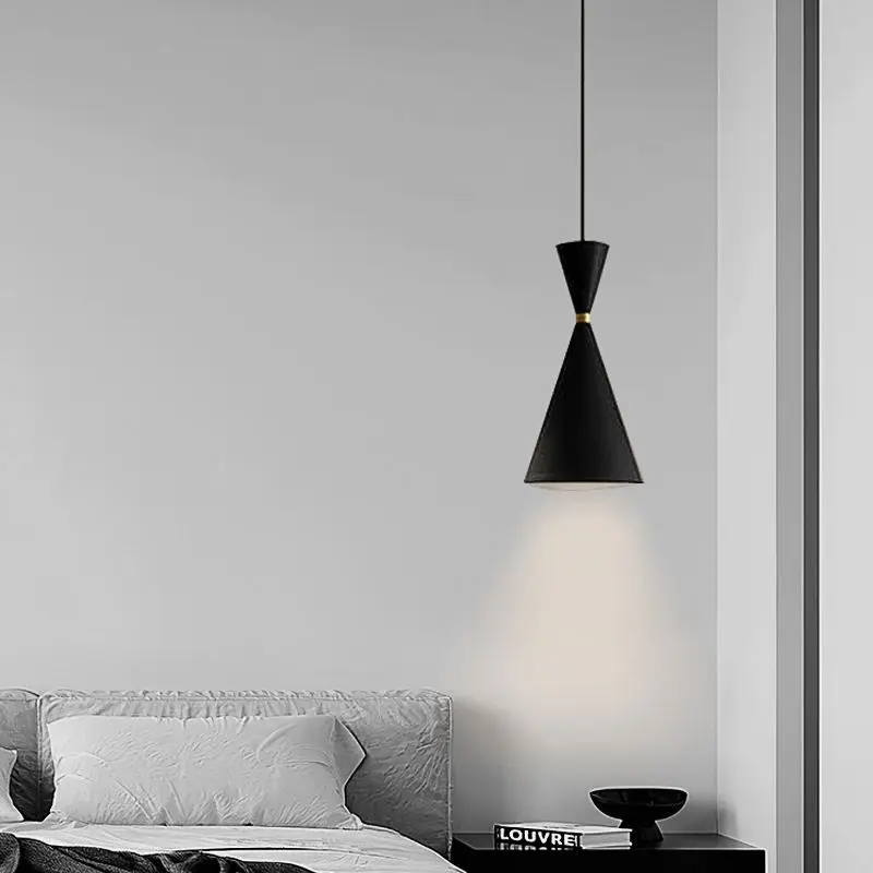 

Atmosphere decoration retro hanging line lamp Italian high-end feeling hallway entrance bedside small pendant light