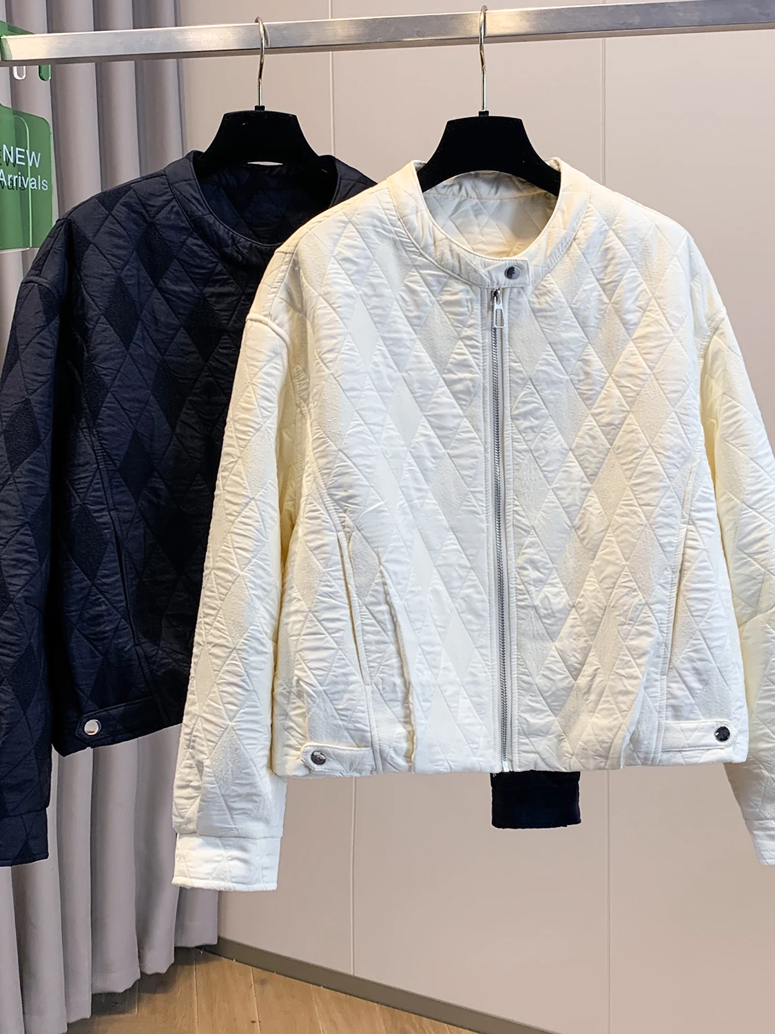 Korean Style Short Quilted Jacket Women's Textured Diamond Pattern Cotton Coat Autumn Season Fashionable Inner Wear