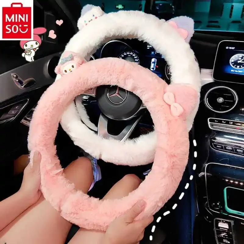 

MINISO Car Steering Wheel Cover Women's Winter Plush Cute Cartoon Hello Kitty Interior Decoration Anti slip Warm handlebar cover