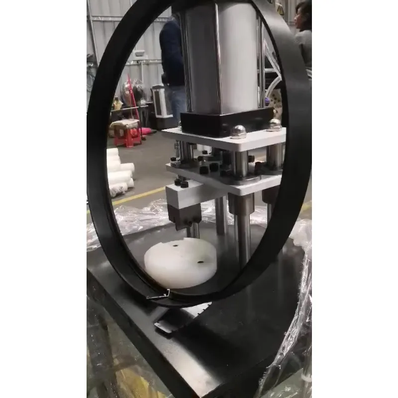 

Gold Seller Gasket Point Pressing Aluminum Joint Machine Mirror Frame Forming Equipment Aluminum Head Tail Locking Interface