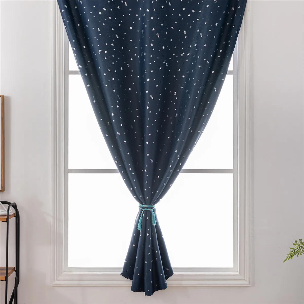 

1 pc Modern Blackout Curtain No-Punch Design Double-Sided Adhesive Silver Star Decor Thick Sun Blocking Window Curtain For Home