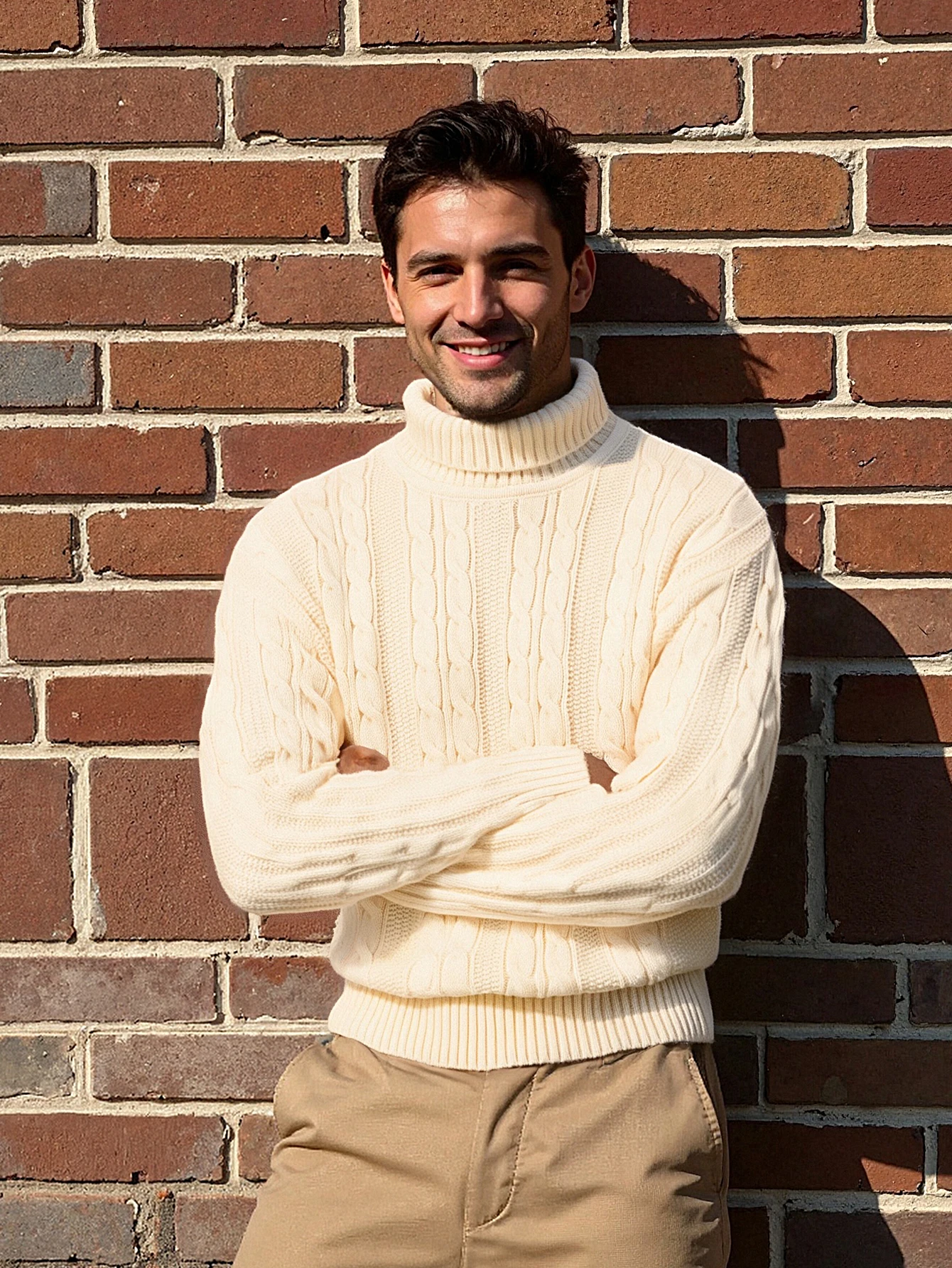 

Autumn and Winter Solid Color Pullover Turtleneck Sweater, Casual Round Neck Thickened Base Knit Men's Pullover, Round Neck Long Sleeves, Loose, Comfortable, Casual and Warm Knitwear, Perfect for Autumn and Winter Daily Wear and Casual Outfits