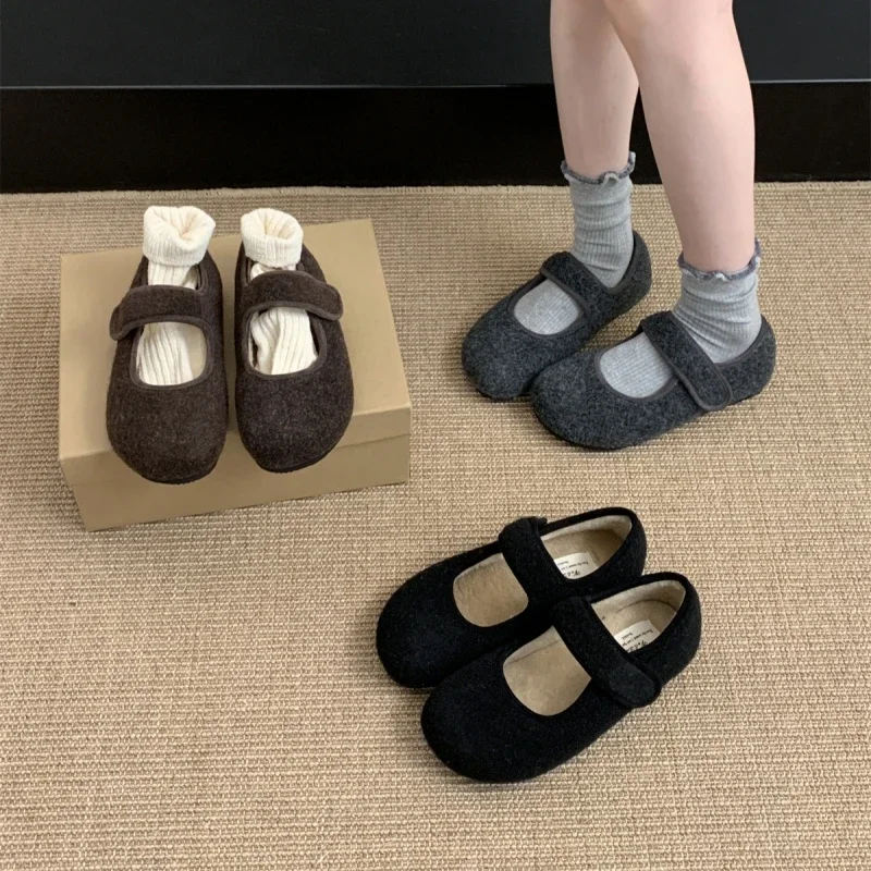 مثير بسيط لباس خارجي أحذية قطنية دافئة الخريف والشتاء موضة جديدة متعددة الاستخدامات بالإضافة إلى المخملية حذاء مسطح غير رسمي للنساء