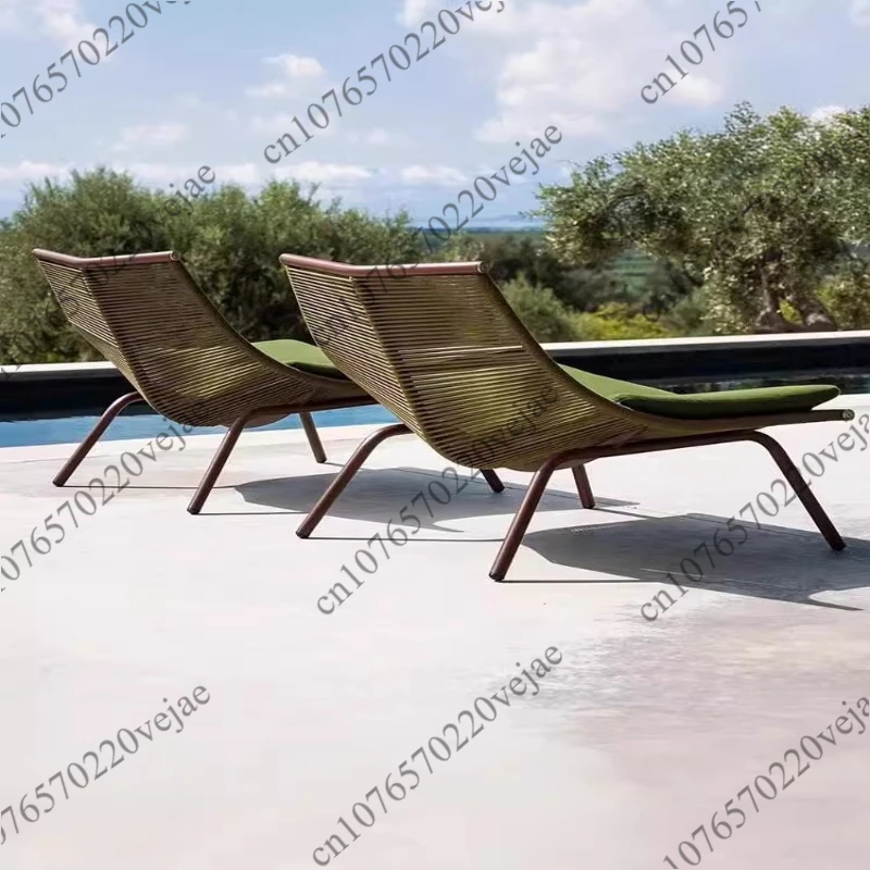 Modern Creative Rattan beach Chairs Nordic Outdoor Furniture Home camping Leisure outdoor Chair Simple Garden Lazy Rocking Chair