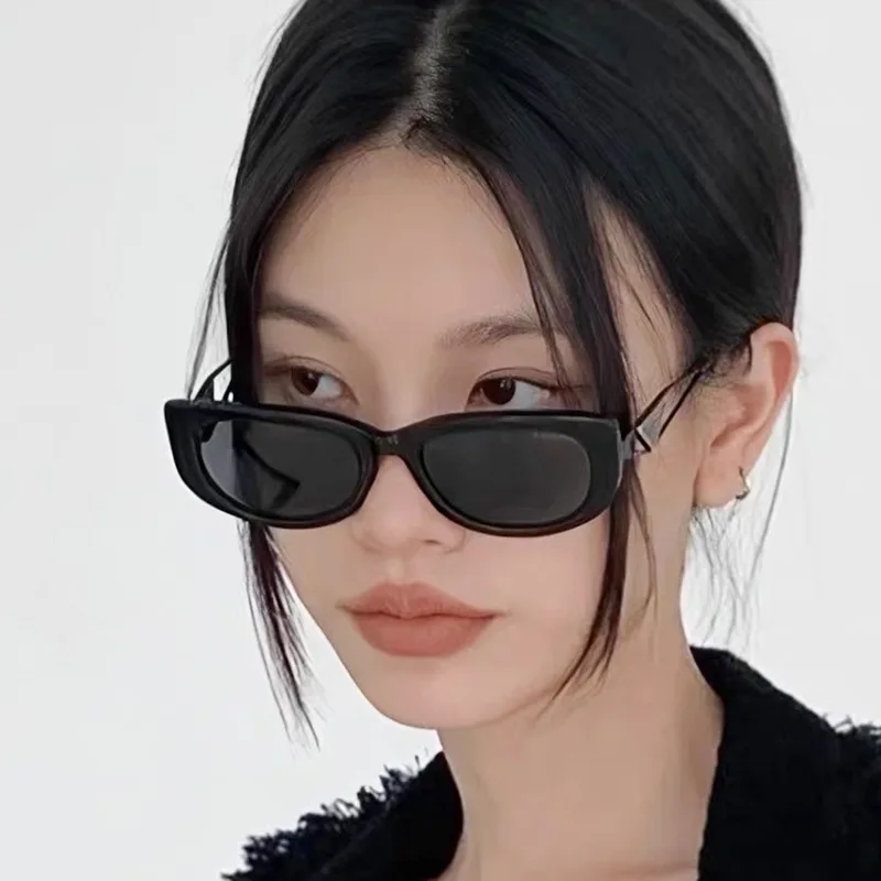 New Small Frame Cat Eye Sunglasses Women Personality Hollow Triangle Sun Glasses Men Trendy Retro Oval Gafas De Sol Mujer UV400