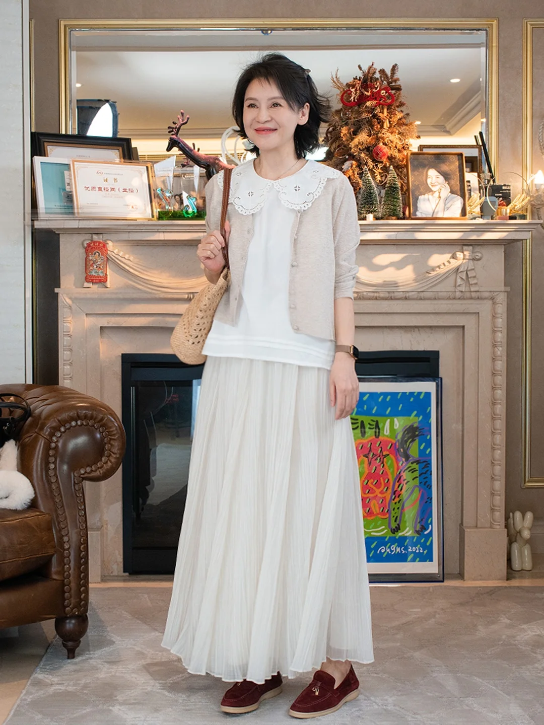 

Elegant Cotton Silk Embroidered Sleeveless Vest Shirt Hollow out Doll Collar Breathable Skin-Friendly Spring Fashion for Women