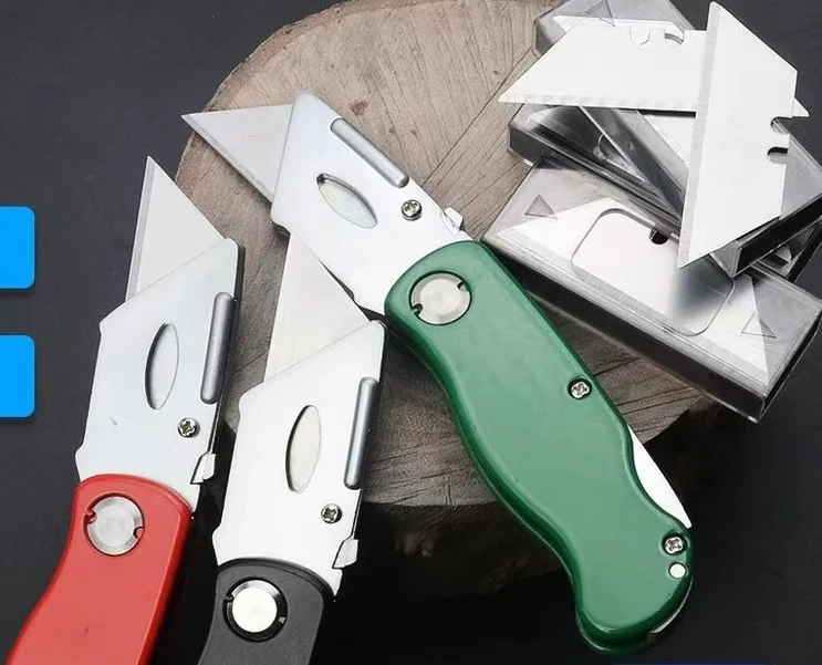 Replaceable Blade Foldable Utility Box Cutter Heavy‑Duty Cutting Knife for Cardboard Leather Paper and Photography Studio Backdr