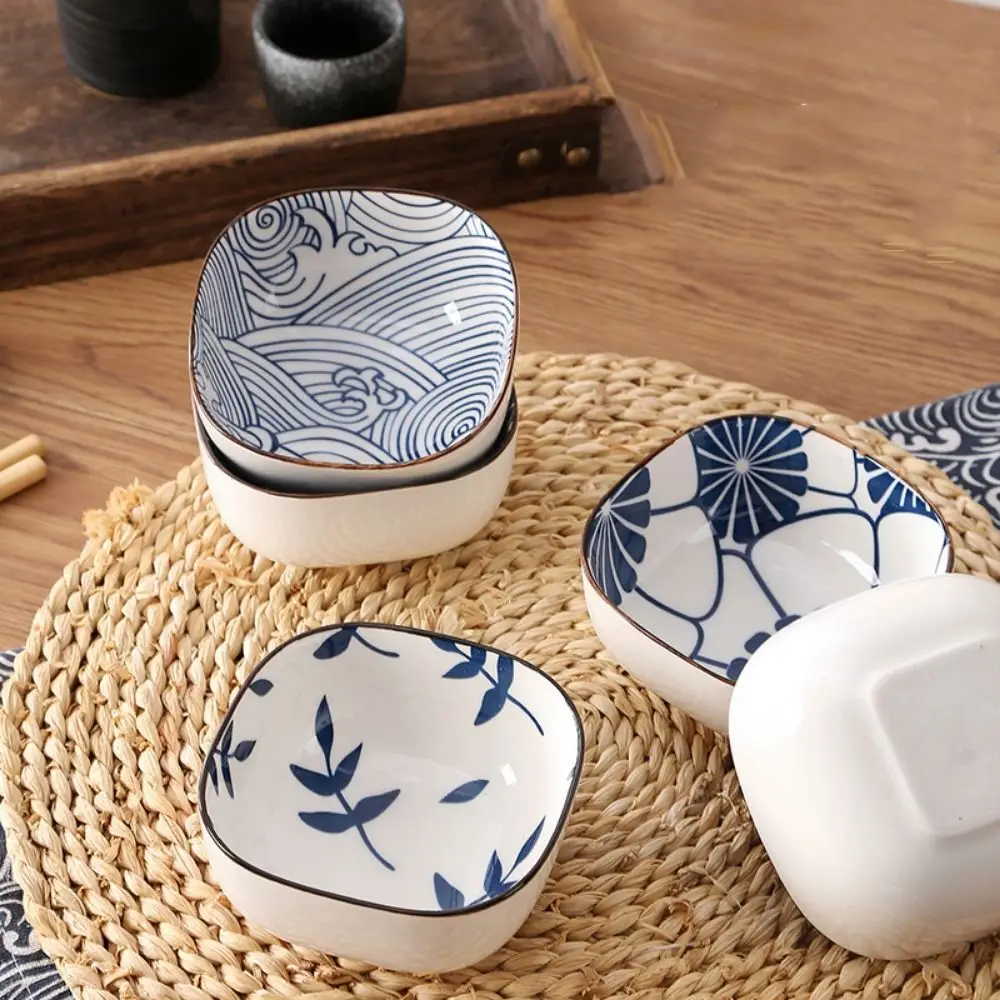 

2/6Pcs Handmade Ceramic Dipping Bowls Japanese Style Flowers Soy Sauce Dish Thicken Stackable Mini Appetizer Plates Condiment